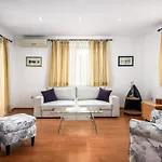 3 Bedroom Cozy In Ližnjan