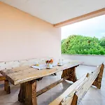 3 Bedroom Cozy In Ferienhaus